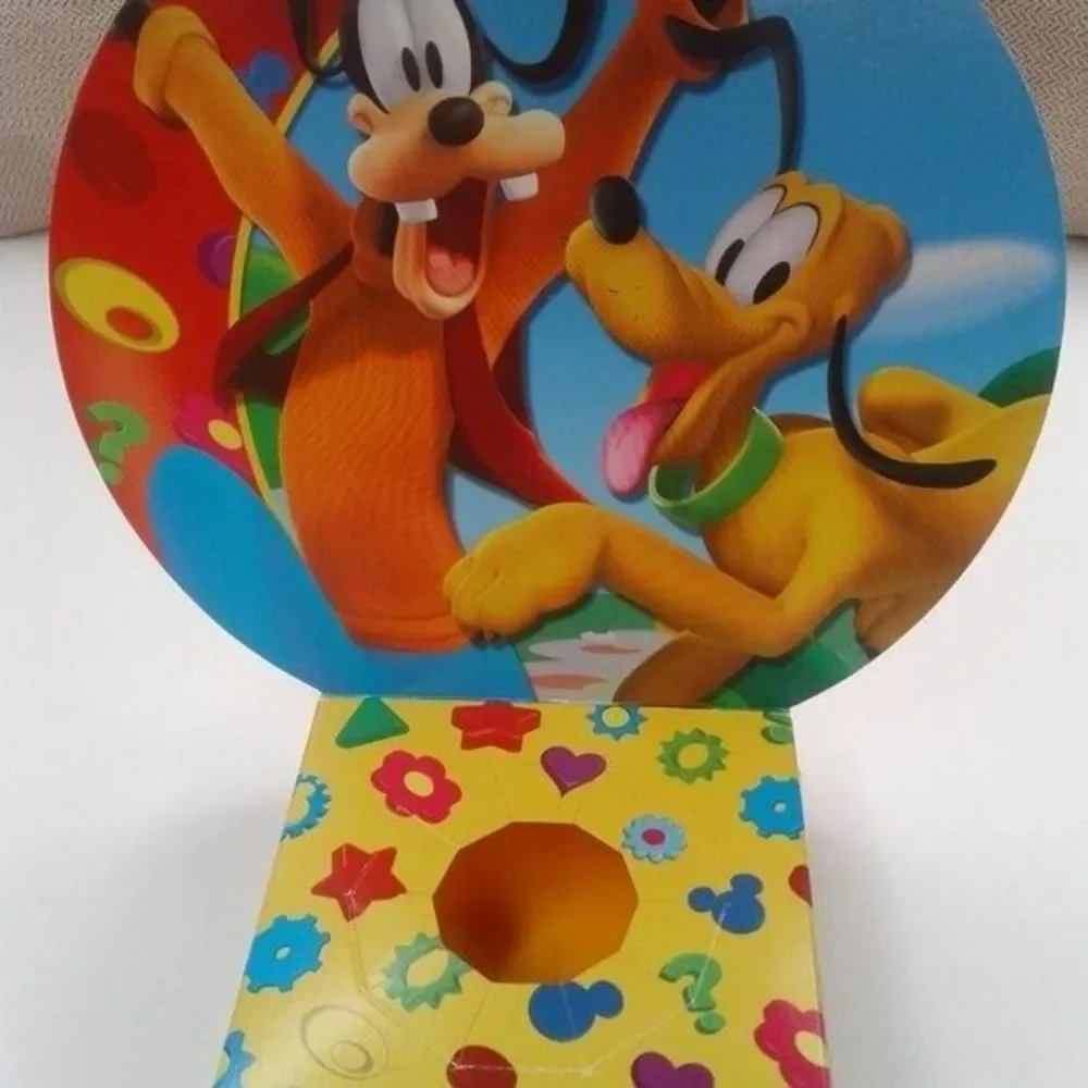 Disney Mickey Mouse Clubhouse Easy Assembly Package of 6 Cupcake Holders NEW